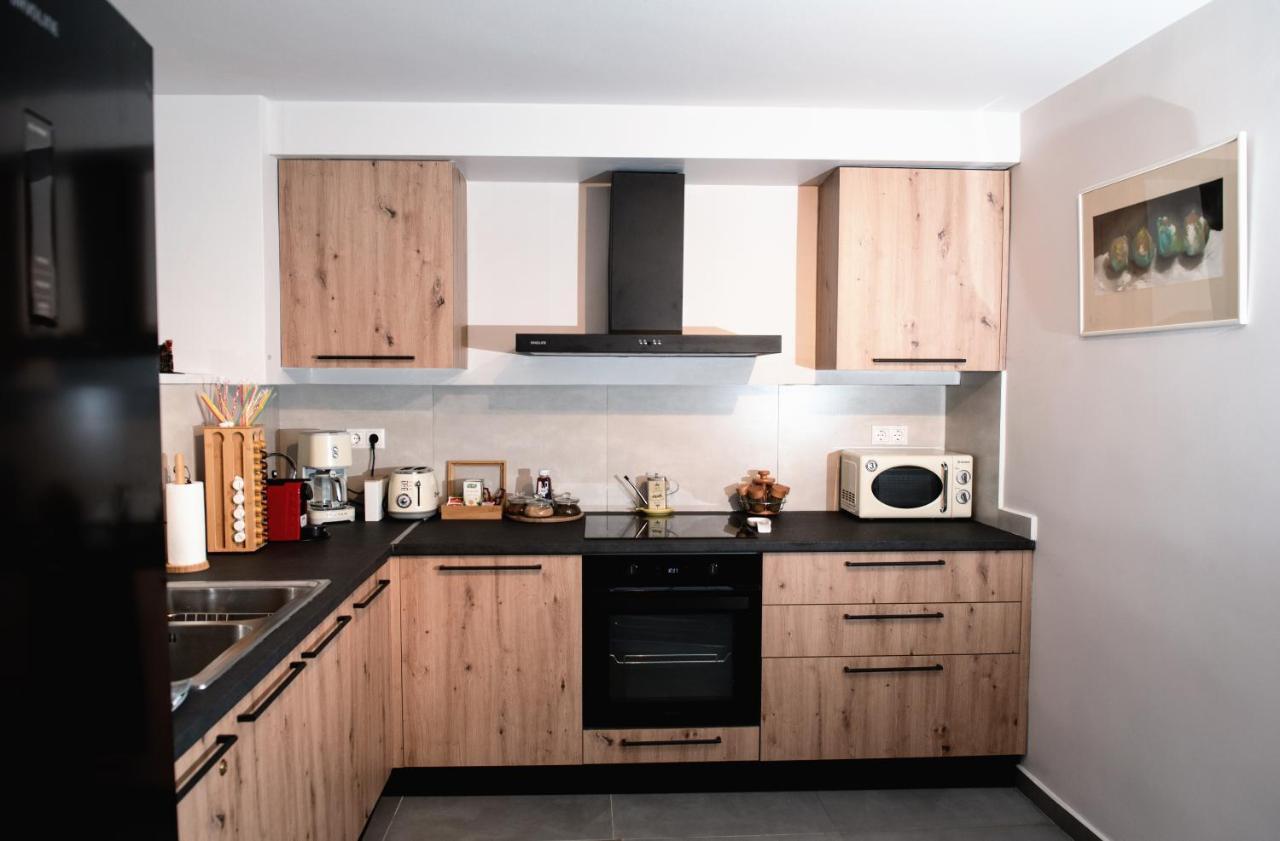 Aelia 110 Sq.M. Luxury Apartment Nafplio Bagian luar foto